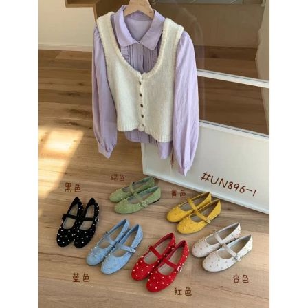 3.31小榴莲【跑单限购】法式铆钉韩系单鞋896-1 H809