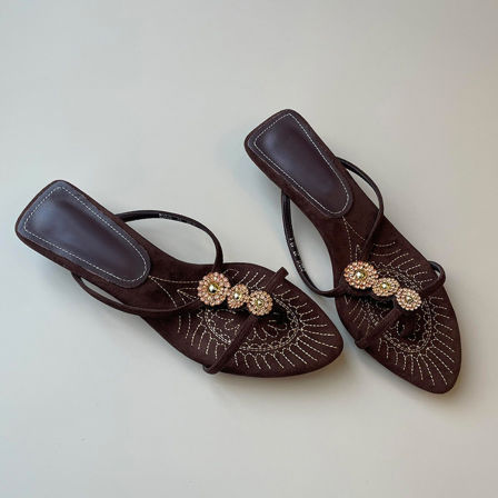 羊皮版~法式风水钻刺绣一字带凉拖鞋女高级气质小猫跟日常凉拖夏