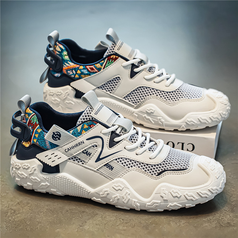 潮牌男鞋2026新款春季防滑软底休闲鞋青少年学生百搭运动阿甘潮鞋主图