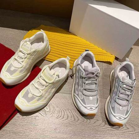 VK定制 韩版真皮时尚休闲运动鞋女91-6113