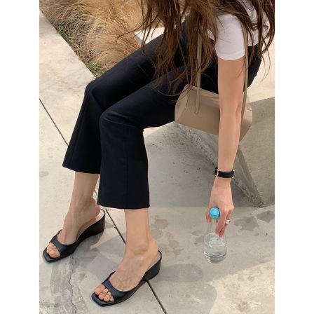 About nice 韩国代购 羊选东大门 坡跟/凉拖鞋推荐好走百搭