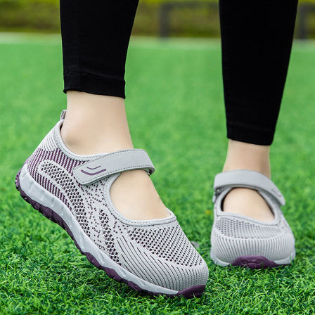 张凯丽老人鞋女款夏季2026新款妈妈鞋中老年舒适不累脚老北京布鞋