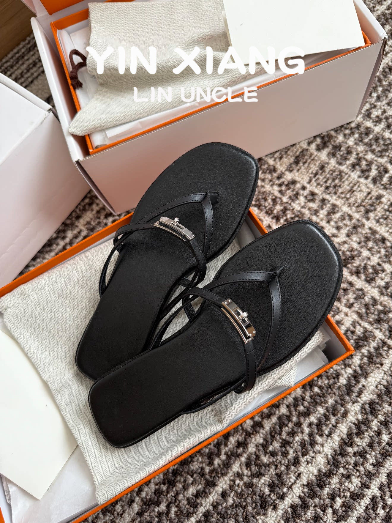 羊皮版~锁扣夹趾人字拖鞋女夏季外穿仙女风沙滩度假方头平底凉拖鞋主图