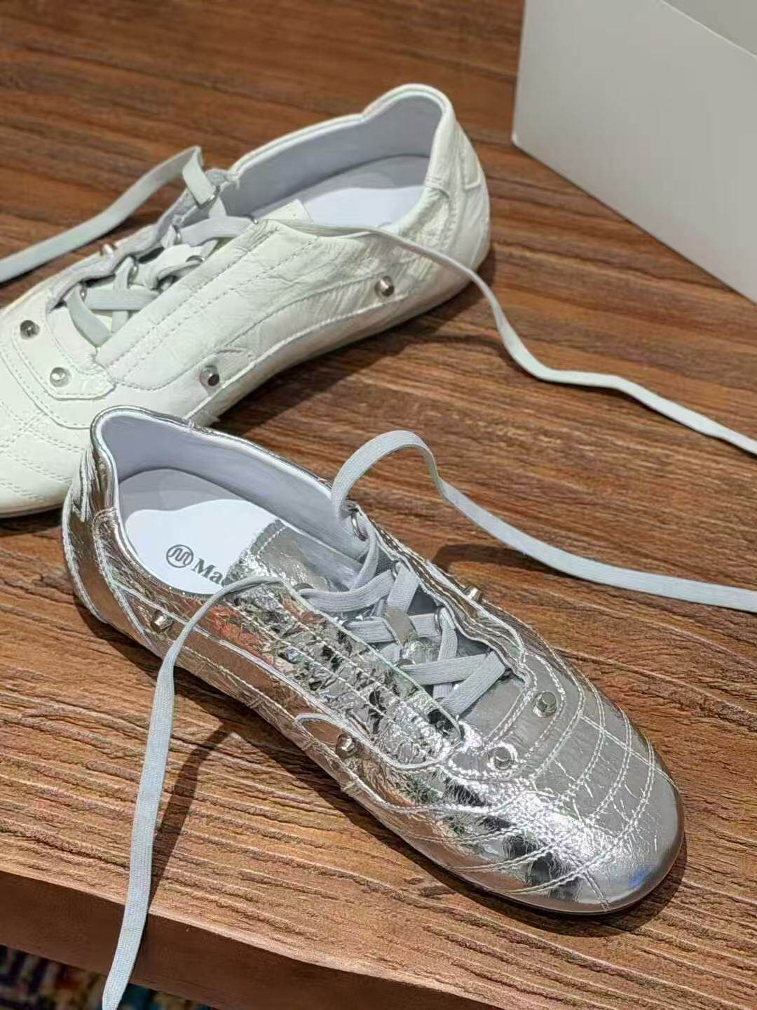 MFX 休闲风德训鞋女皮面铆钉系带运动阿甘鞋 6263主图