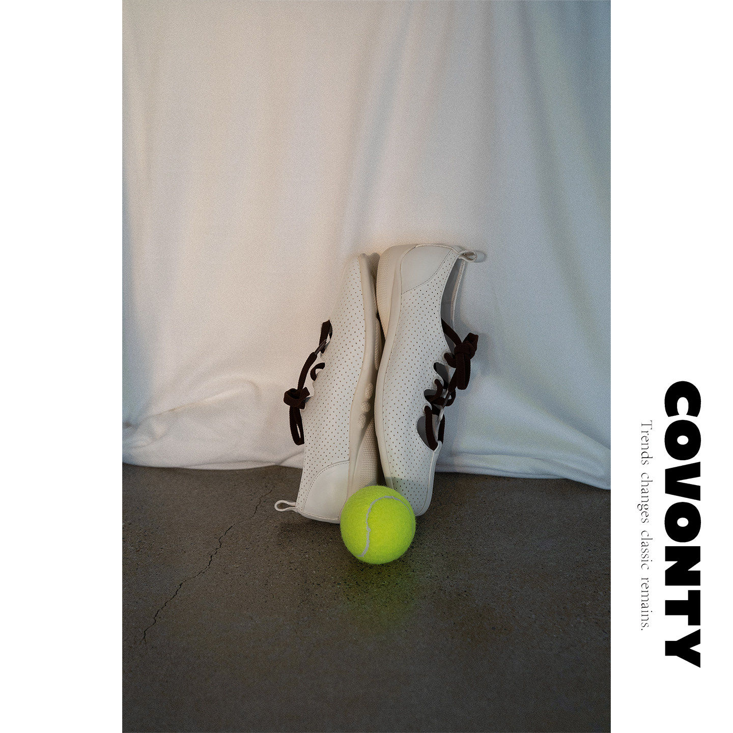 COVONTY【超能小太阳】 系带芭蕾鞋女镂空单鞋休闲运动小白鞋主图