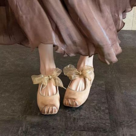 【色彩美学】马皮优雅绽放春夏限定3cm增高芭蕾舞鞋GM07YOM2175