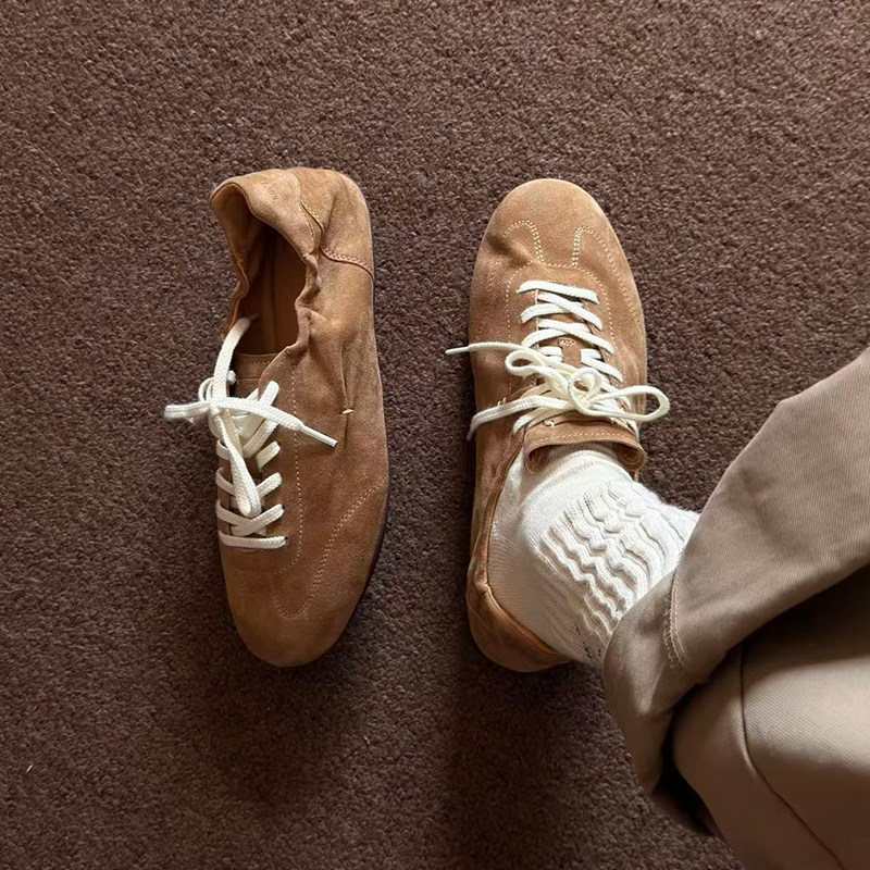 复古柔软褶皱德训鞋男女2026新款棕色系带休闲运动鞋平底阿甘鞋主图