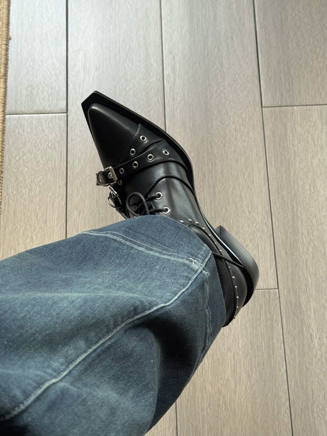 铆钉尖头小皮鞋男款黑色痞帅高级切尔西巫师靴休闲高跟单鞋德比鞋主图