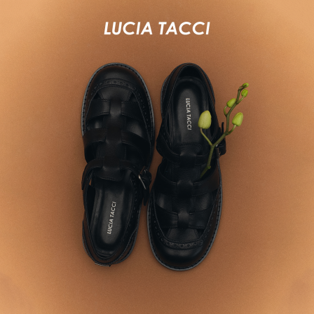 LUCIA TACCI原创设计师｜26春夏新品布洛克雕花复古质感罗马凉鞋