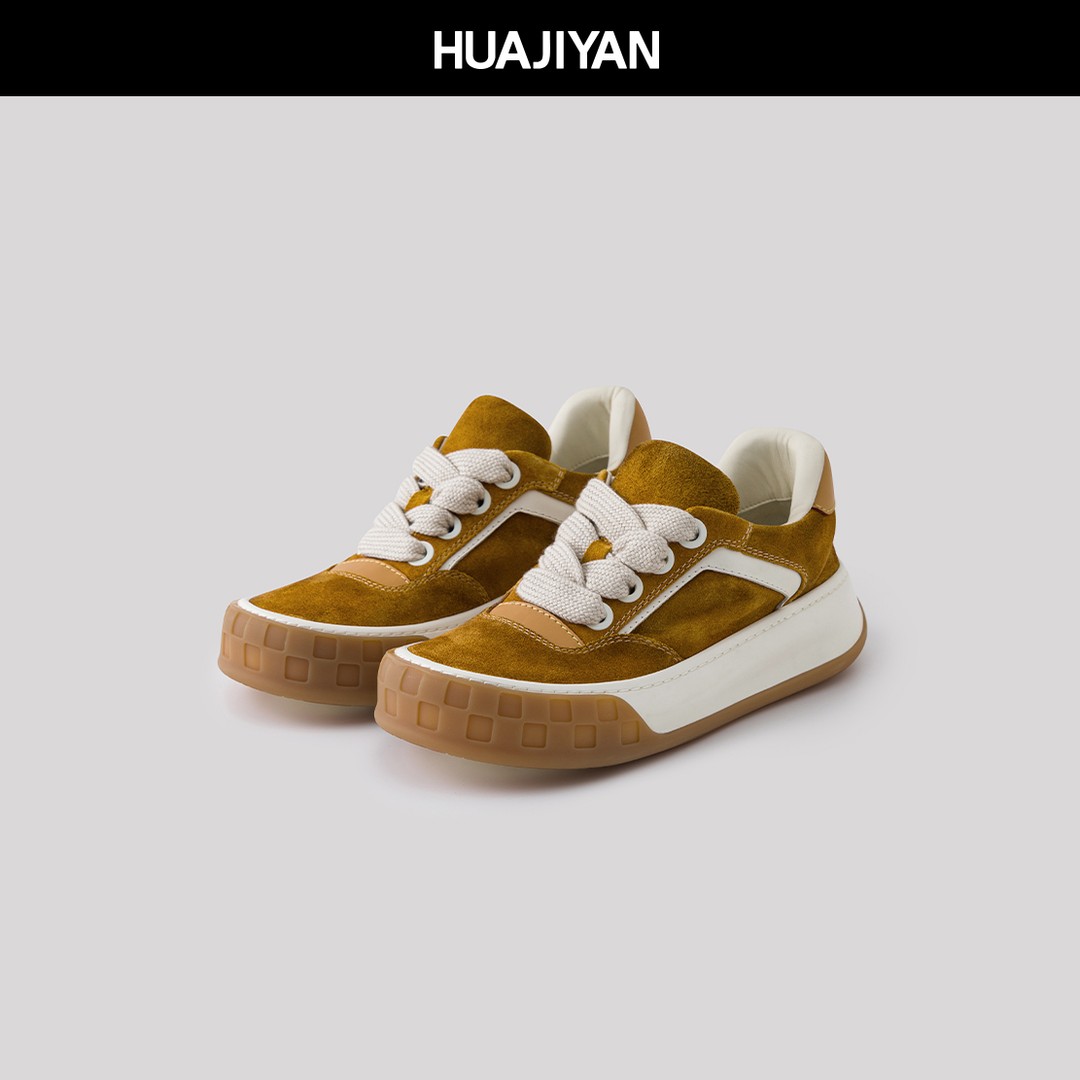华吉言/HUAJIYAN【配饰系列】牛皮牛反绒喷色工艺羊皮网布里休闲鞋A主图