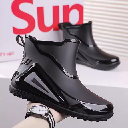 男士中帮雨鞋夏季厨房工作防水劳保鞋赶海钓鱼胶鞋雨天防滑涉水靴