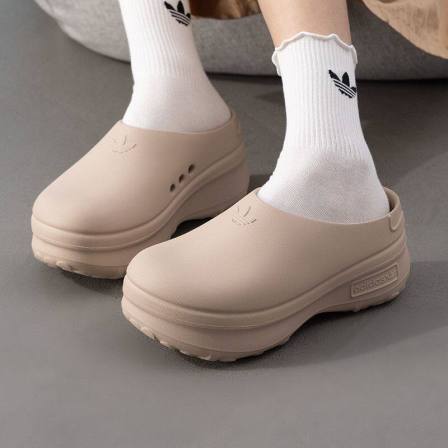 adidasAdidas女鞋三叶草厚底增高穆勒凉鞋轻便厨师鞋IE7052