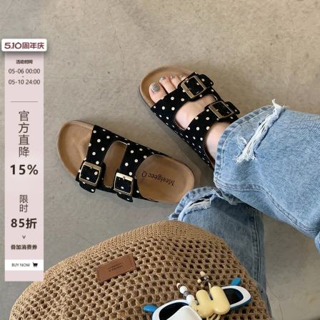 戈森定制一脚蹬懒人鞋露趾波点勃肯鞋女2026新厚底凉拖鞋沙滩拖鞋