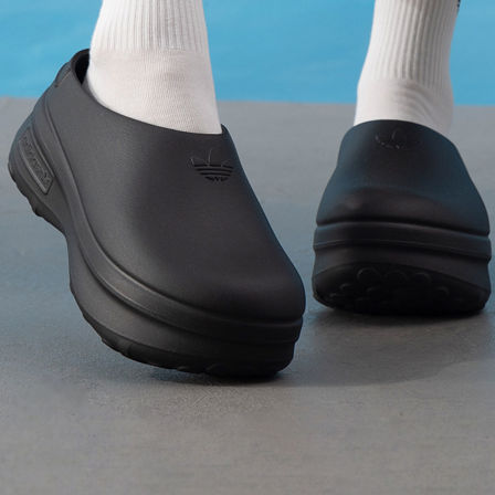 AdidasAdidas三叶草女鞋26新款厚底凉拖鞋穆勒鞋厨师鞋女IE4626