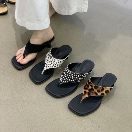 5cm！小众复古方头夹脚厚底人字拖女夏季外穿百搭时尚豹纹韩版凉鞋