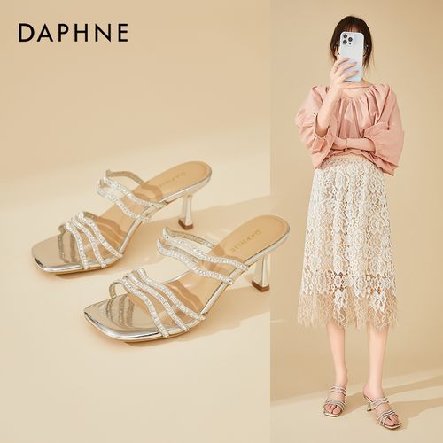 Daphne/达芙妮时尚水钻细带透明一字拖鞋女夏外穿百搭高跟凉拖鞋主图