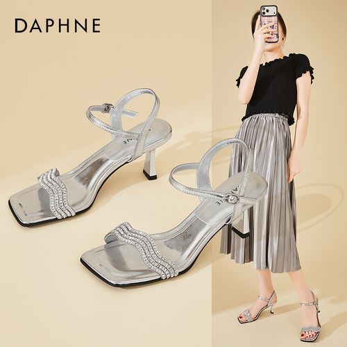 Daphne/达芙妮夏季新款水钻细跟一字带露趾凉鞋百搭仙女风高跟鞋主图