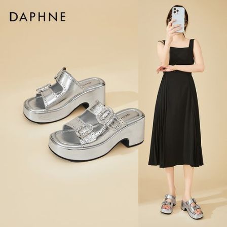 Daphne/达芙妮夏季新款厚底增高百搭凉拖鞋女时尚小众外穿一字拖