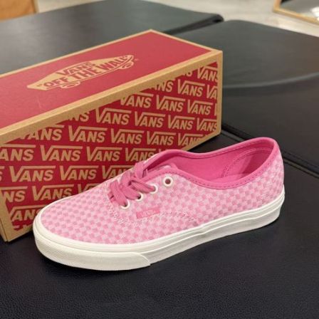 VANS范斯Authentic粉白时尚潮流休闲板鞋VN000D6GFRQ