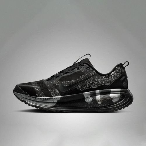 NIKE/耐克VOMERO 18男子迈柔18舒适回弹缓震透气运动鞋IQ3925001主图