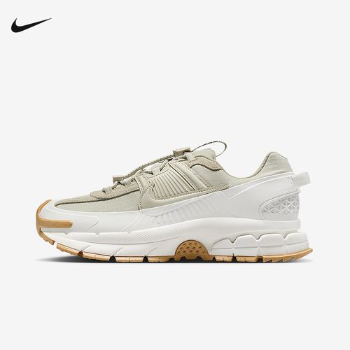 NIKE/耐克Zoom Vomero Roam 迈柔轻户外版女子运动鞋HQ2181100主图
