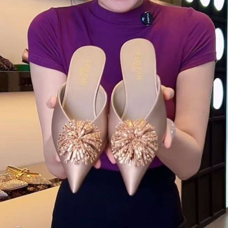 包头半拖鞋女2026夏季新款外穿舒适高级感气质法式凉鞋7909