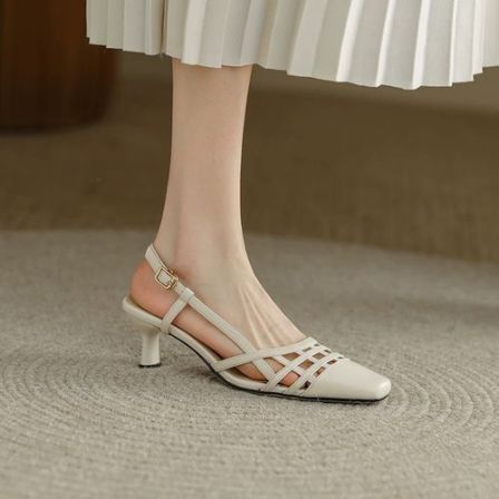 2026凉鞋女款法式气质粗跟包头镂空编织方头空一字带高跟鞋女鞋