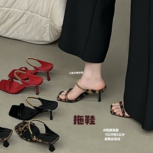吴小姐新品！轻熟风方头一字金属条细跟凉鞋女日常休闲百搭气质鞋主图