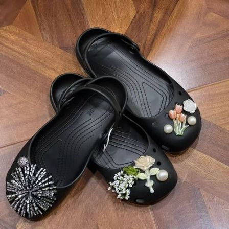 「洞洞鞋」 水钻烟花/ 沙滩一脚蹬洞洞鞋