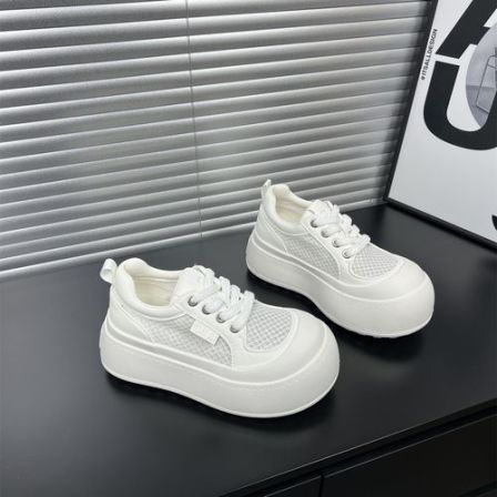 潮牌厚底大头小白鞋女2026春夏轻便百搭小众真皮网面透气休闲板鞋