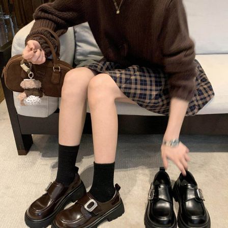 葡萄妈studiolee 学院风方扣懒人一脚蹬松糕粗跟厚底乐福小皮鞋女