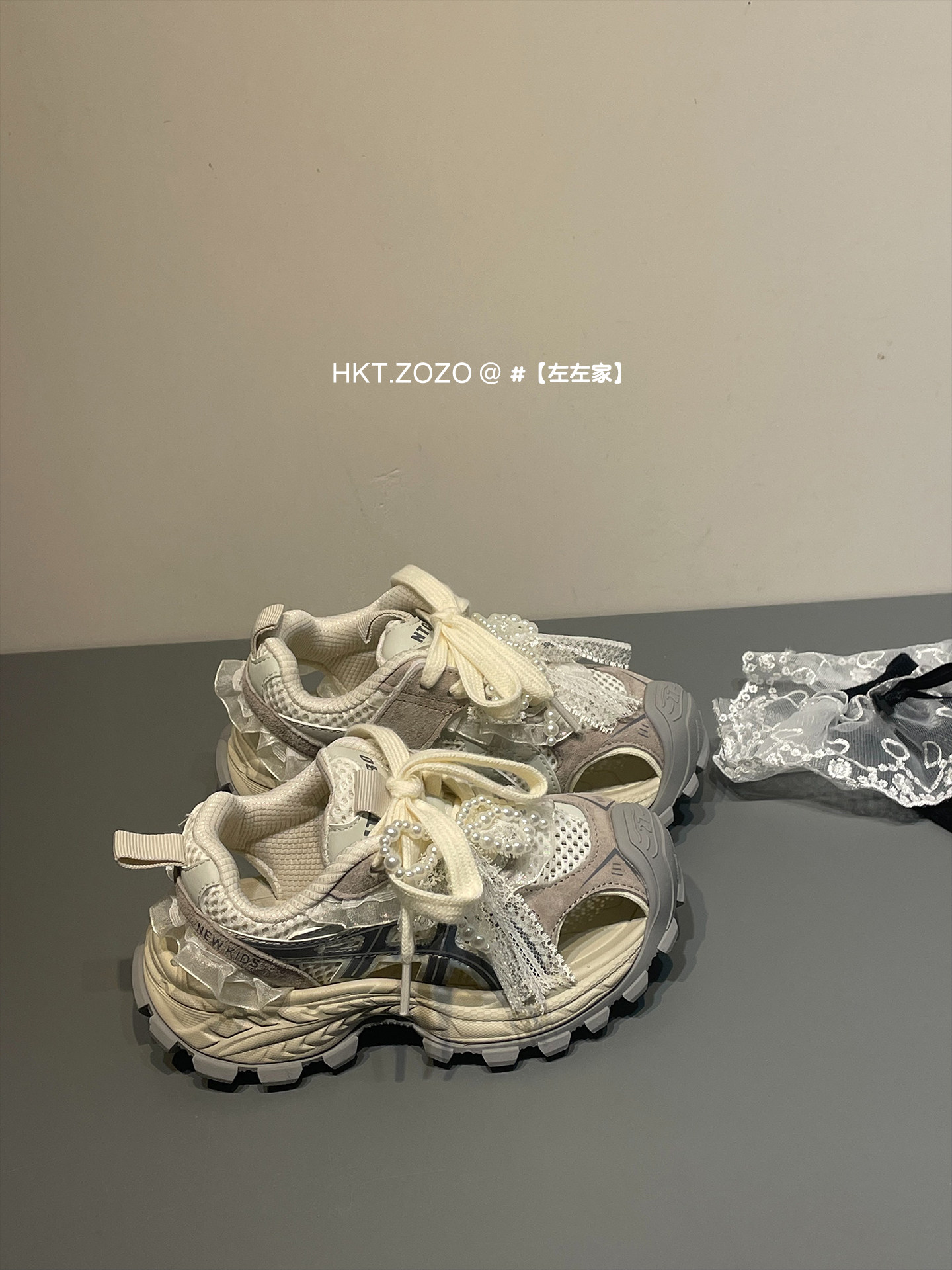 左左家女童包头运动鞋镂空透气夏季新款休闲老爹鞋女孩轻便凉鞋主图