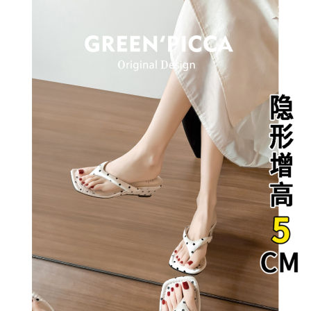 羊皮版~方头白色波点夹趾人字拖女2026新款沙滩坡跟凉拖鞋夏外穿
