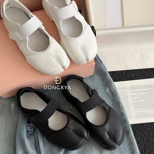 DONGXYA｜机能风超舒适分趾跑鞋｜百搭好穿透气运动休闲女鞋玛丽珍主图