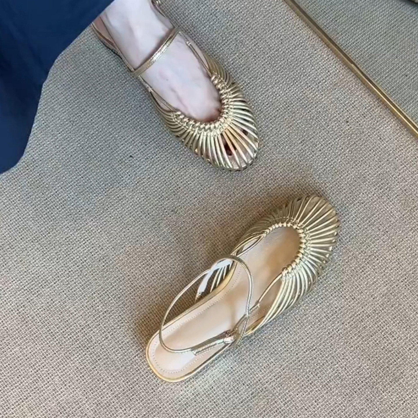 羊皮版~复古风休闲时尚舒适低跟外穿罗马凉鞋女编织透气时装凉鞋主图