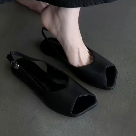 羊皮版~简约时尚休闲舒适软底露趾凉鞋女法式复古低跟外穿罗马鞋