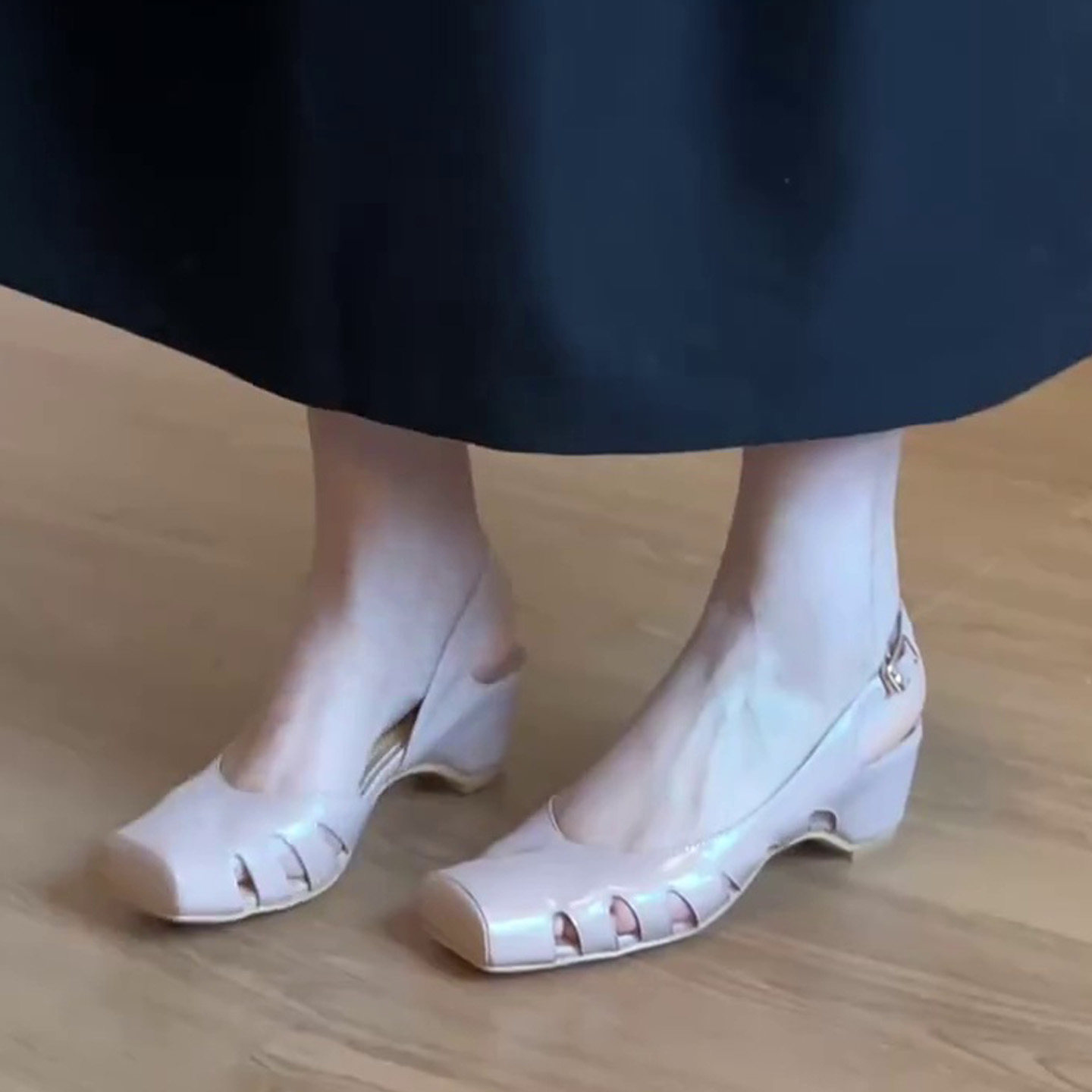 羊皮版~法式极简风镂空玛丽珍单鞋女后空百搭透气方头内增高凉鞋主图