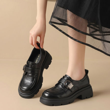 ZHR一脚蹬乐福鞋黑色小皮鞋女