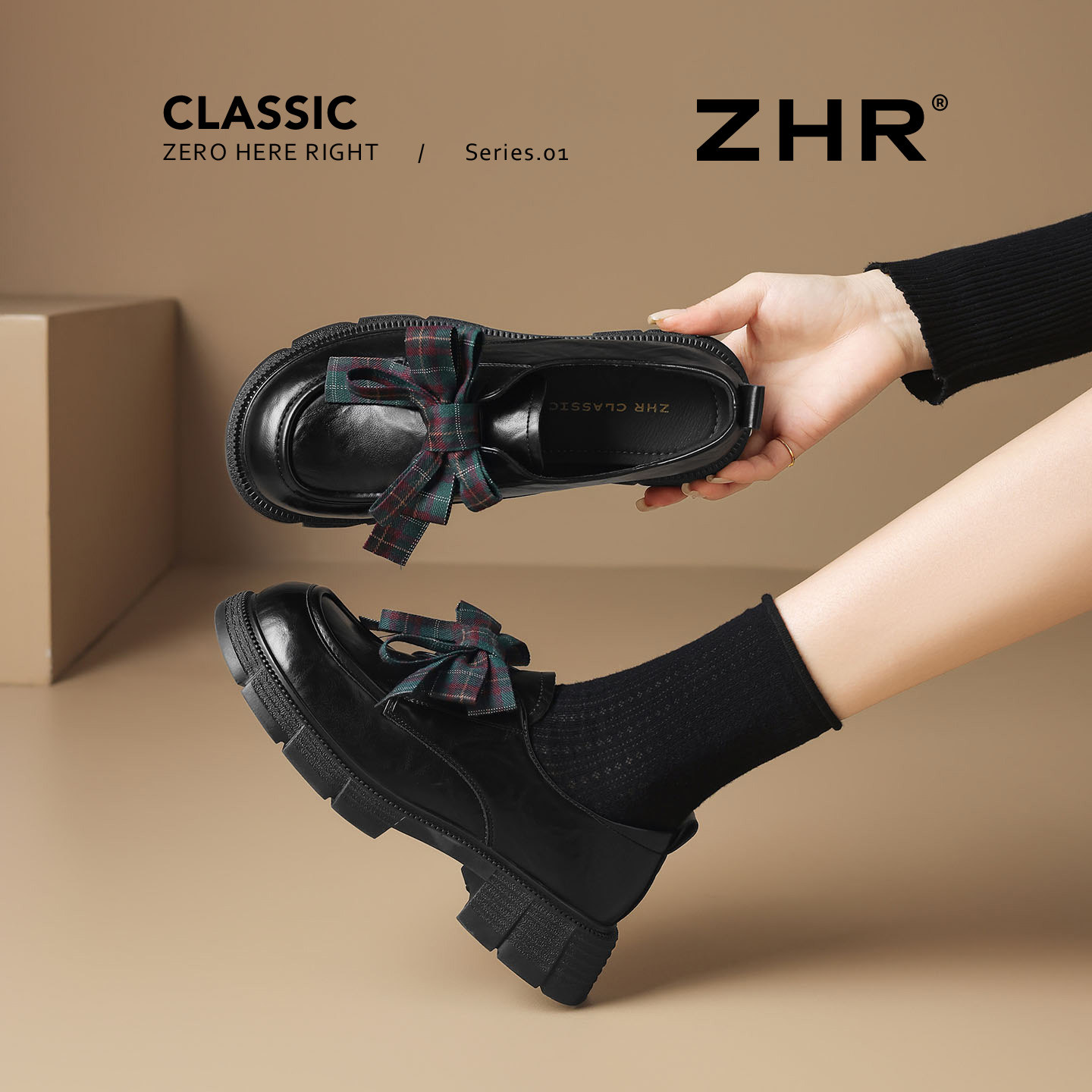 ZHR则则真皮软底黑色小皮鞋女主图