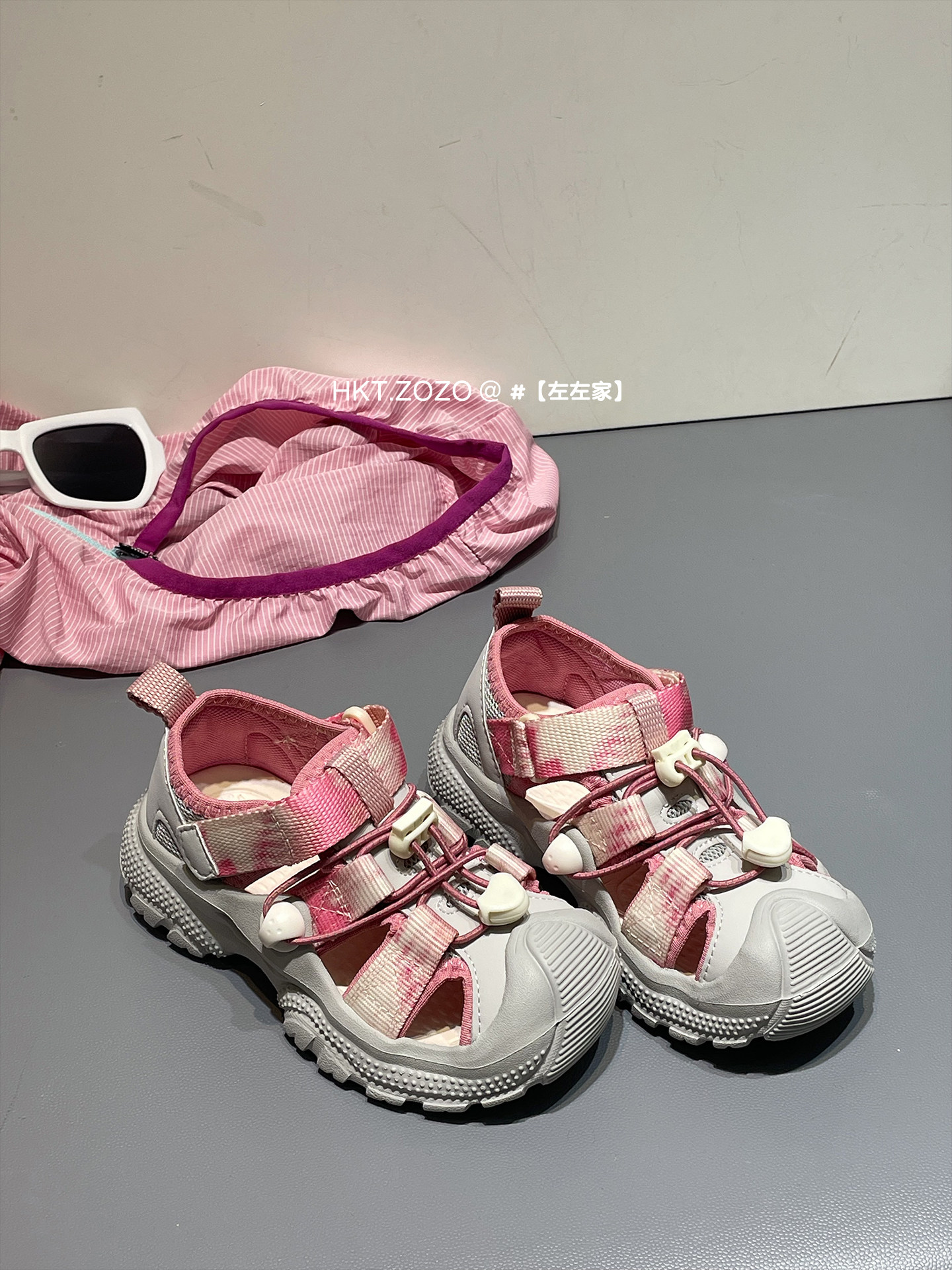 左左家夏季新款男女童防踢防滑户外溯溪鞋儿童轻便速干沙滩凉鞋主图