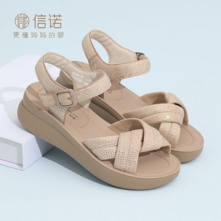 信诺2026年夏季新款舒适软底女鞋厚底运动鞋罗马风凉鞋轻便妈妈鞋