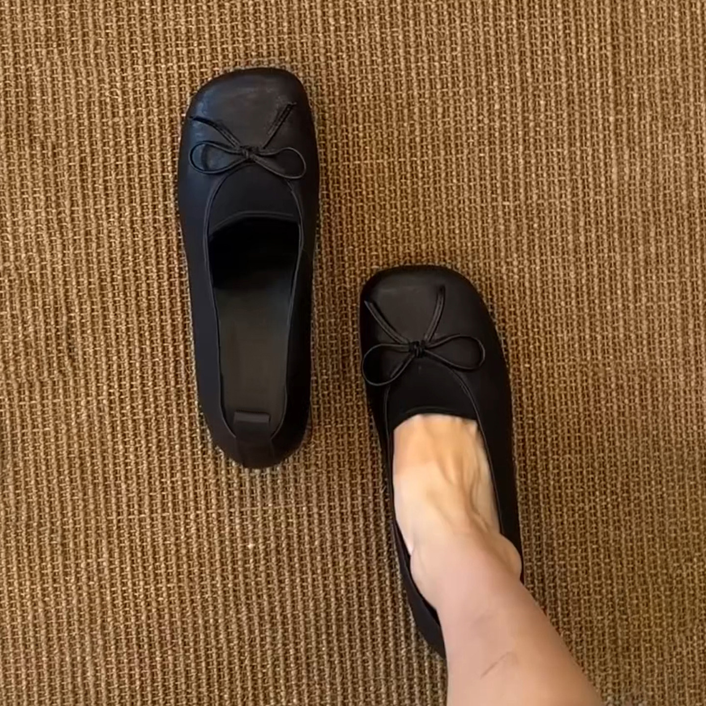 羊皮版~法式芭蕾风时尚舒适一脚蹬通勤单鞋女甜美蝴蝶结玛丽珍鞋主图