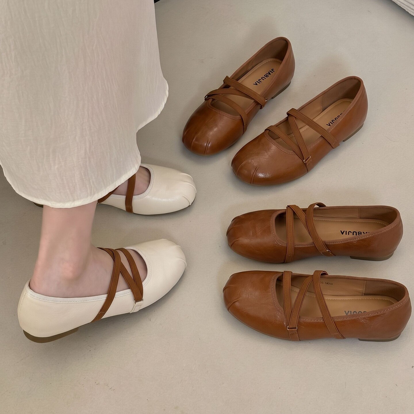 贾不假玛丽珍女鞋夏季2026新款法式百搭巨好看交叉绑带内增高单鞋主图