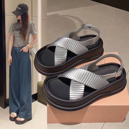 2026夏季罗马凉鞋仙女风凉拖鞋女松糕厚底防滑学生塑料海边沙滩鞋