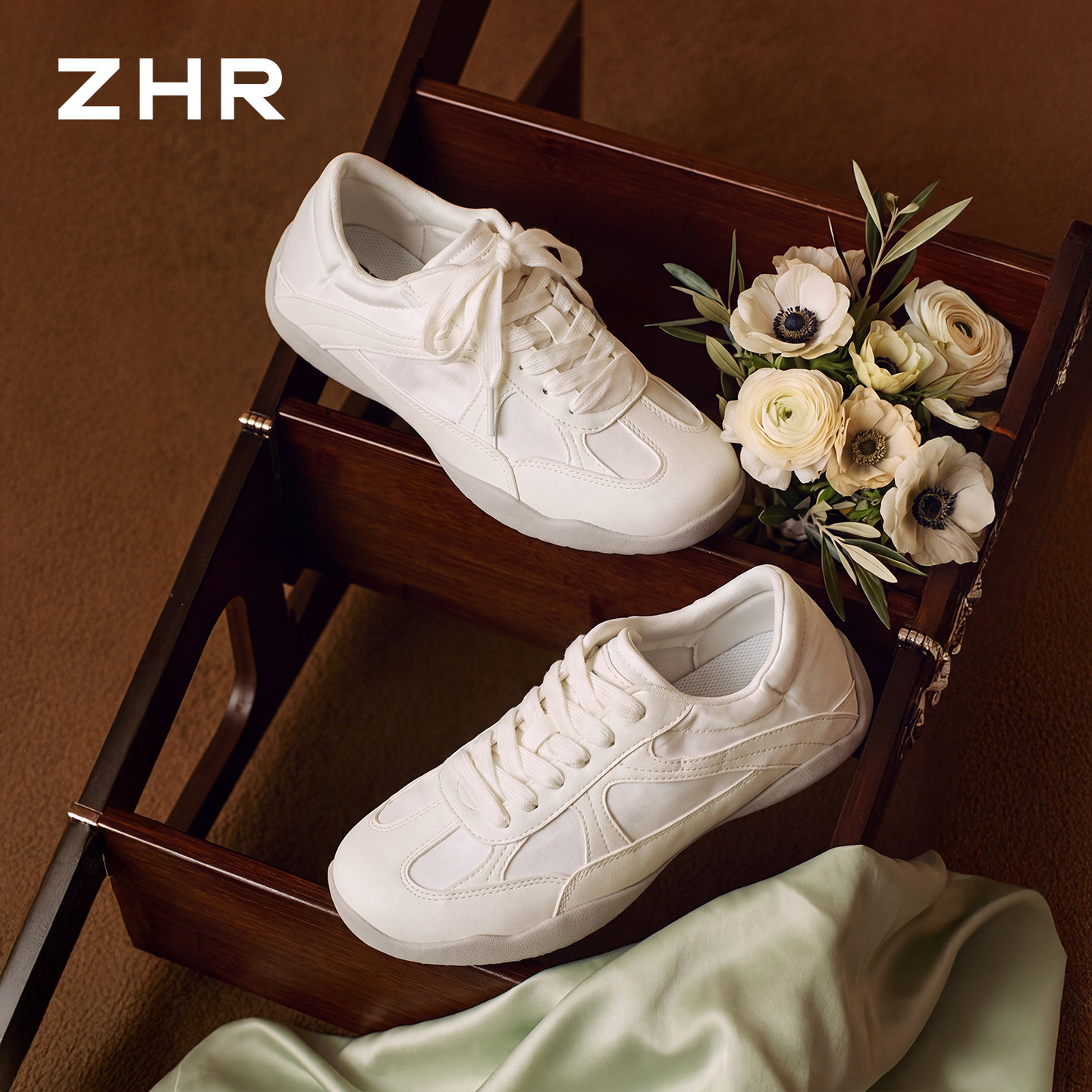 ZHR则则芭蕾风德训鞋女2026秋新款百搭轻便小白鞋软底休闲运动鞋主图