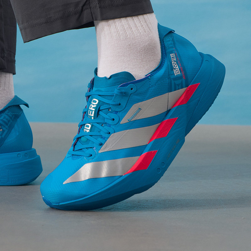 阿迪达斯男鞋ADIZERO PRO 4 竞速马拉松碳柱跑鞋休闲鞋主图