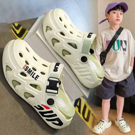 儿童拖鞋男童2026新款夏季防滑外穿涉水洞洞鞋男孩包头沙滩鞋凉拖