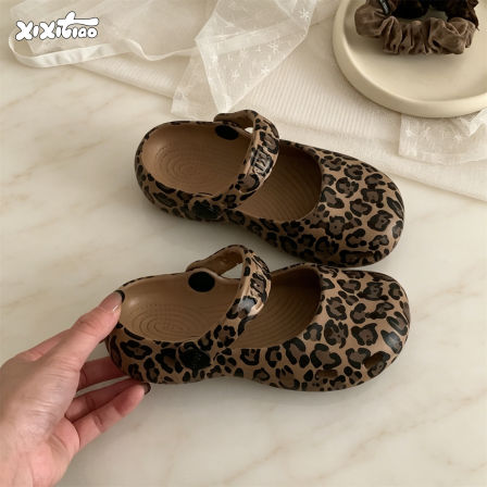 细细条 儿童复古豹纹洞洞鞋女童夏防滑微足弓芭蕾亲子玛丽珍凉拖