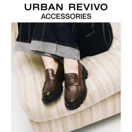URBAN REVIVO2026秋季新款女士复古学院厚底单鞋UAWS60087