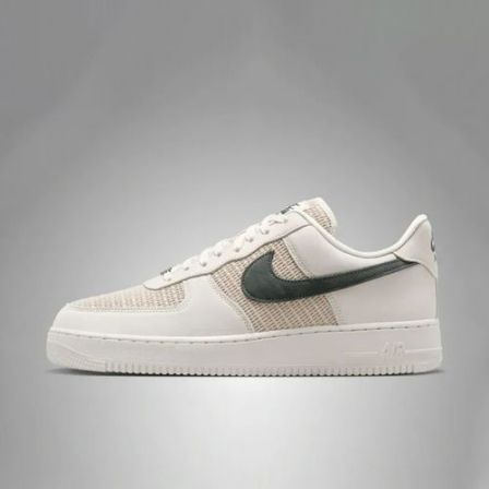NIKE耐克男子AIR FORCE 1 '07 LV8运动休闲鞋II9807-002